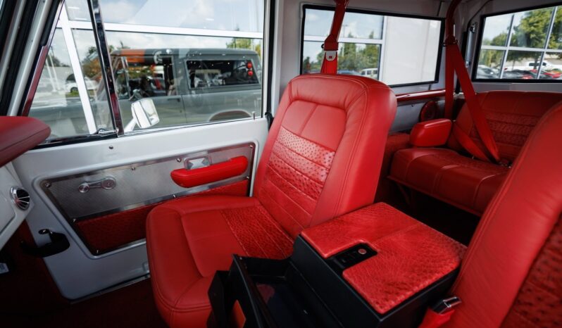 
								1970 Ford Bronco 5.0L Coyote Custom full									