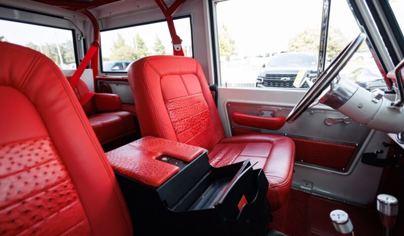 
								1970 Ford Bronco 5.0L Coyote Custom full									