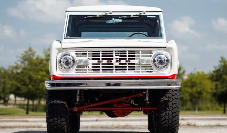 
								1970 Ford Bronco 5.0L Coyote Custom full									