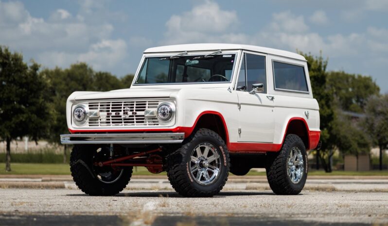 
								1970 Ford Bronco 5.0L Coyote Custom full									