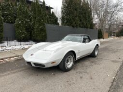 
										1973 Chevrolet Corvette Convertible 4-Speed full									