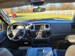 
										2006 Dodge Ram SRT-10 Quad Cab full									