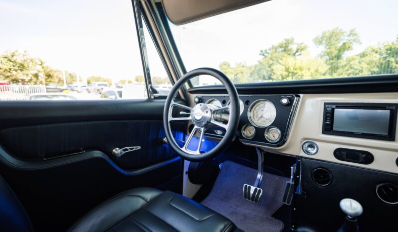 
								1970 Chevrolet C 10 Custom Restomod Automatic full									