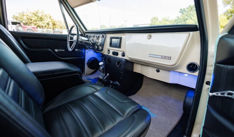 
								1970 Chevrolet C 10 Custom Restomod Automatic full									