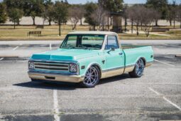 
										1970 Chevrolet C 10 Custom Restomod Automatic full									
