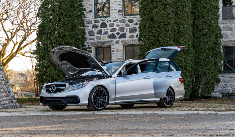 
								2014 Mercedes-Benz E63 AMG 4MATIC Wagon full									