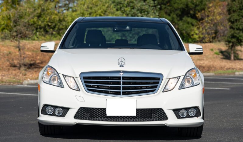 
								2010 Mercedes-Benz E350 Sedan full									