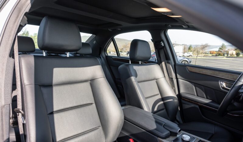 
								2010 Mercedes-Benz E350 Sedan full									