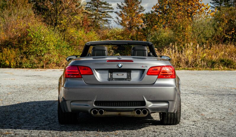 
								2011 BMW M3 Convertible full									