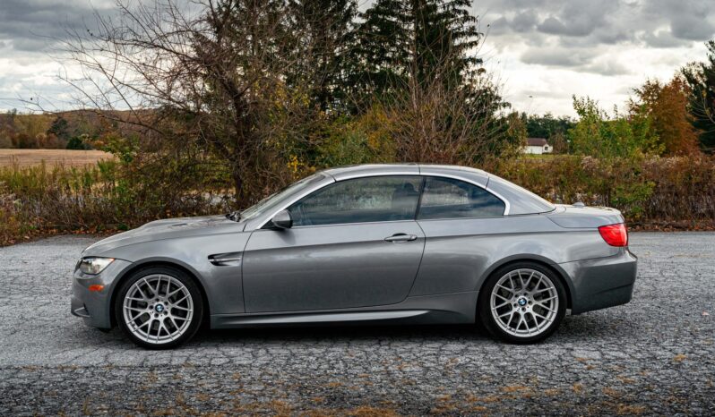 
								2011 BMW M3 Convertible full									
