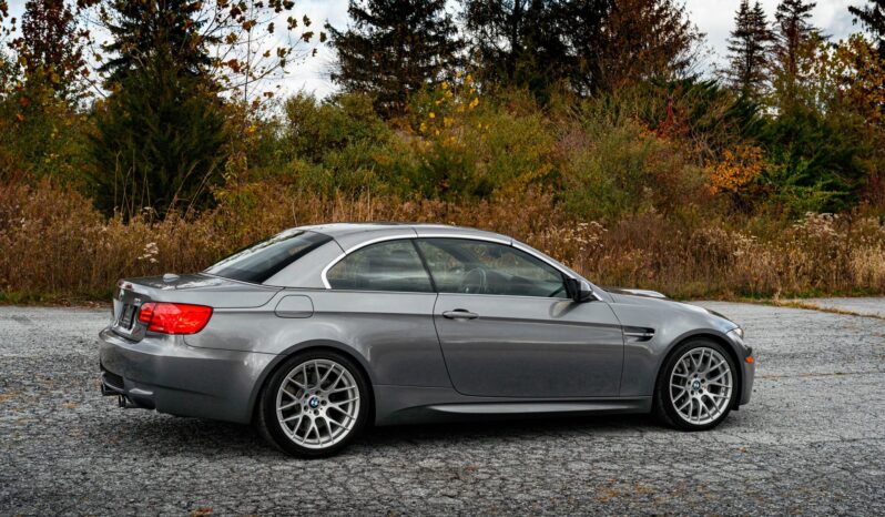 
								2011 BMW M3 Convertible full									
