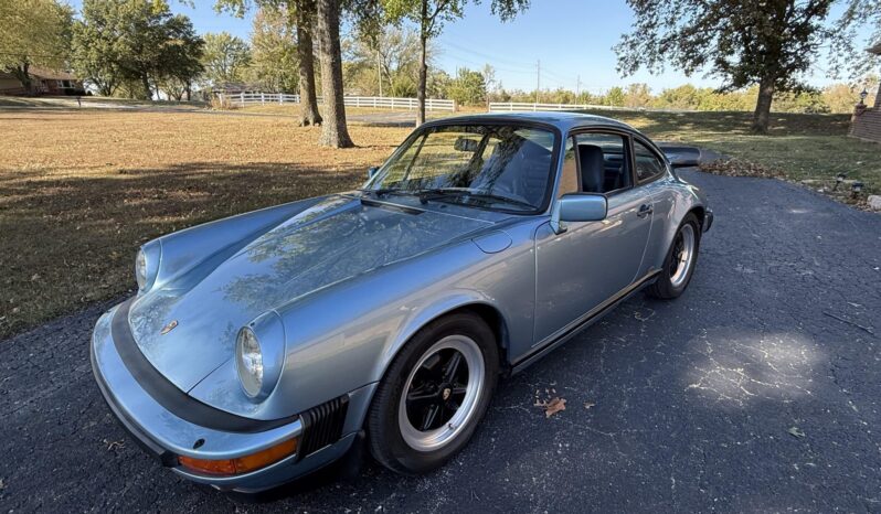 
								1986 Porsche 911 Carrera Coupe full									