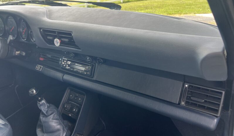 
								1986 Porsche 911 Carrera Coupe full									