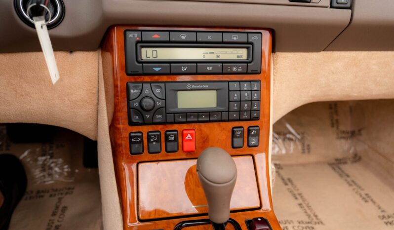 
								2002 Mercedes-Benz SL500 full									