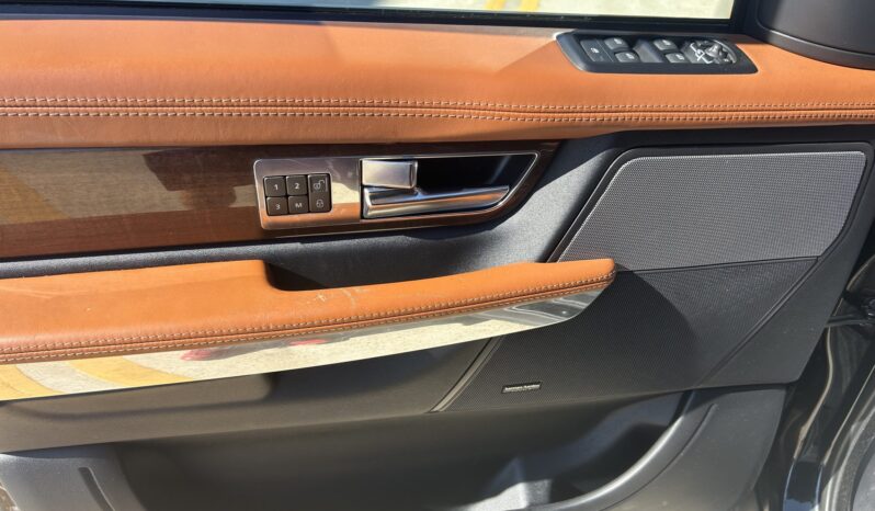 
								2013 Land Rover Range Rover Sport HSE Luxury full									