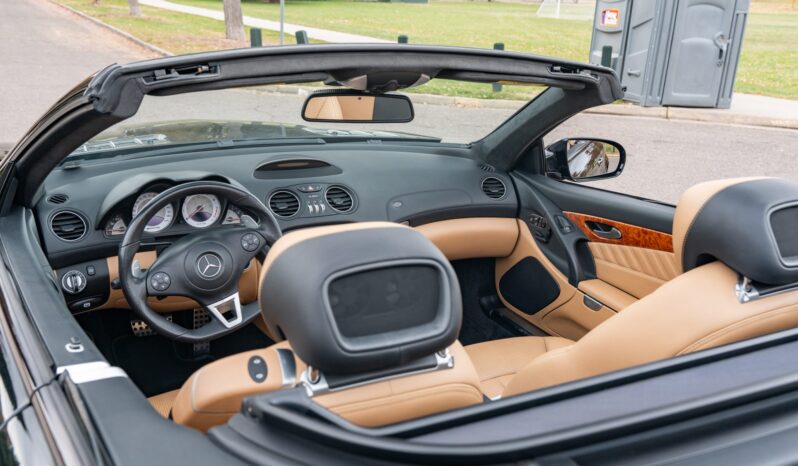 
								2009 Mercedes-Benz SL63 AMG P30 full									