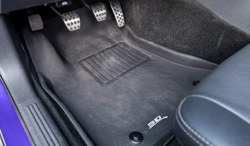 
								2013 Dodge Challenger RT Classic 6-Speed full									