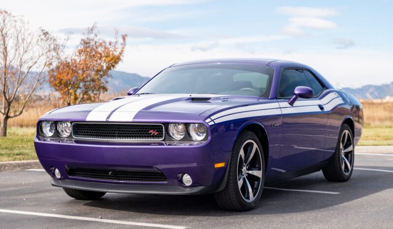 
								2013 Dodge Challenger RT Classic 6-Speed full									