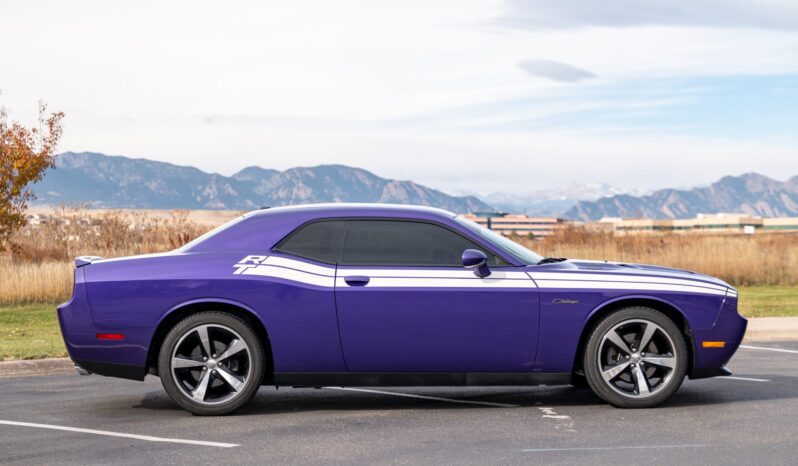 
								2013 Dodge Challenger RT Classic 6-Speed full									