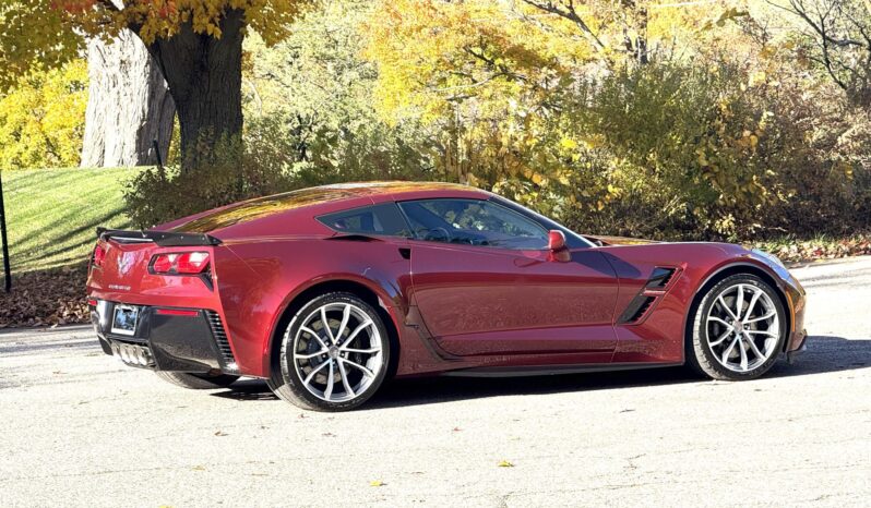 
								2019 Chevrolet Corvette Grand Sport Coupe full									