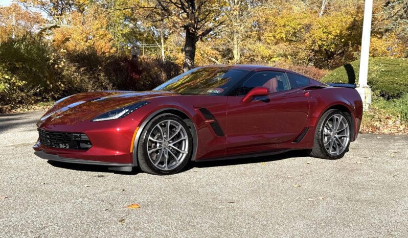 2019 Chevrolet Corvette Grand Sport Coupe 1