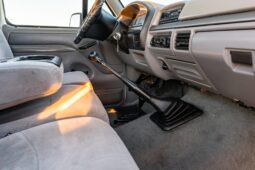 
										1994 Ford F-250 XLT 4×4 5-Speed full									