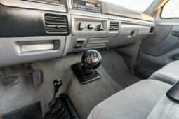 
										1994 Ford F-250 XLT 4×4 5-Speed full									