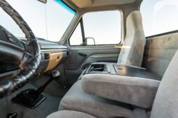 
										1994 Ford F-250 XLT 4×4 5-Speed full									