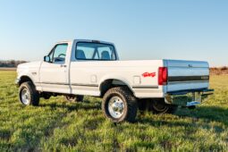 
										1994 Ford F-250 XLT 4×4 5-Speed full									