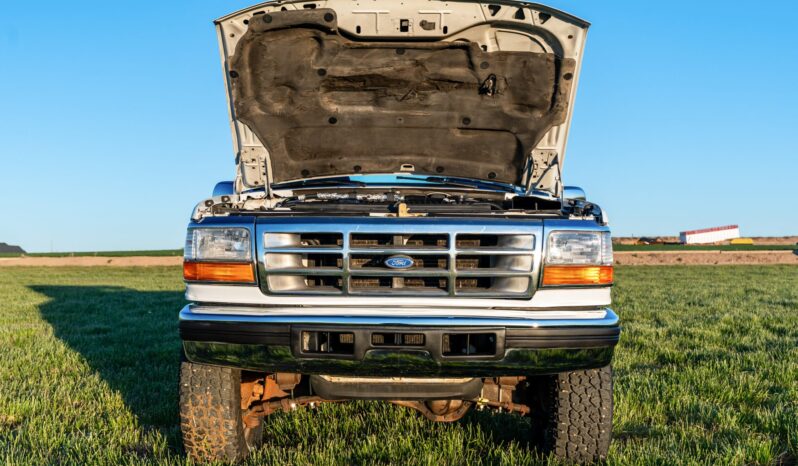 
								1994 Ford F-250 XLT 4×4 5-Speed full									