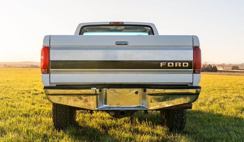 
								1994 Ford F-250 XLT 4×4 5-Speed full									