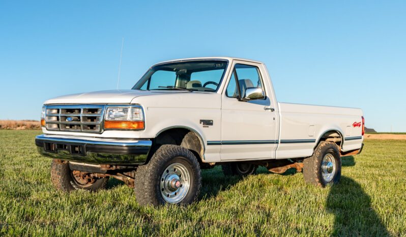 
								1994 Ford F-250 XLT 4×4 5-Speed full									