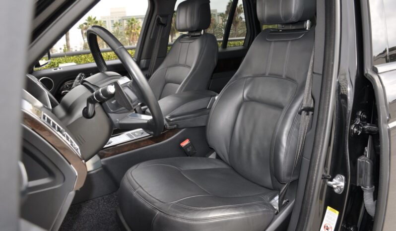 
								2021 Land Rover Range Rover HSE P400 full									