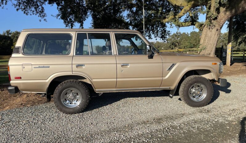 
								1989 Toyota Land Cruiser FJ62 full									