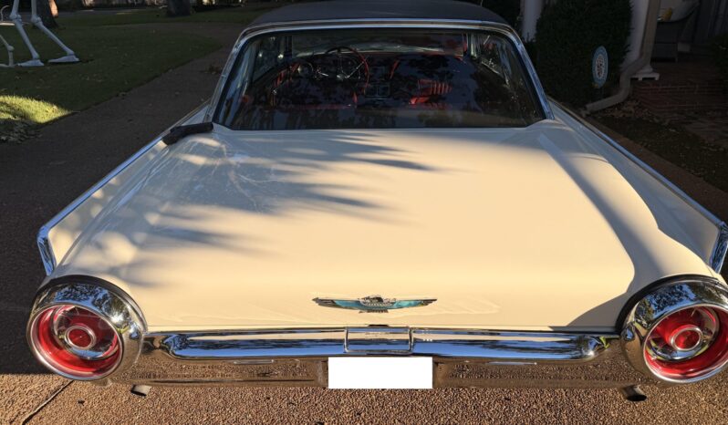 
								1963 Ford Thunderbird Coupe full									