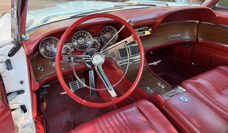 
								1963 Ford Thunderbird Coupe full									