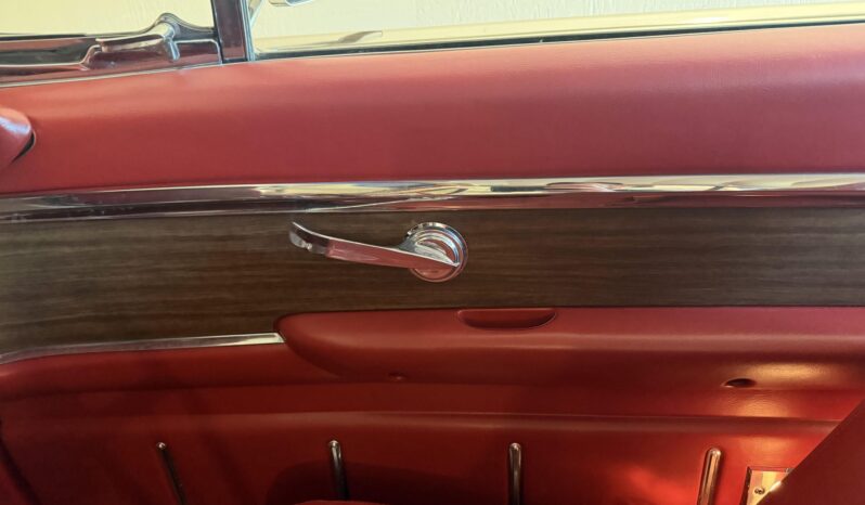 
								1963 Ford Thunderbird Coupe full									