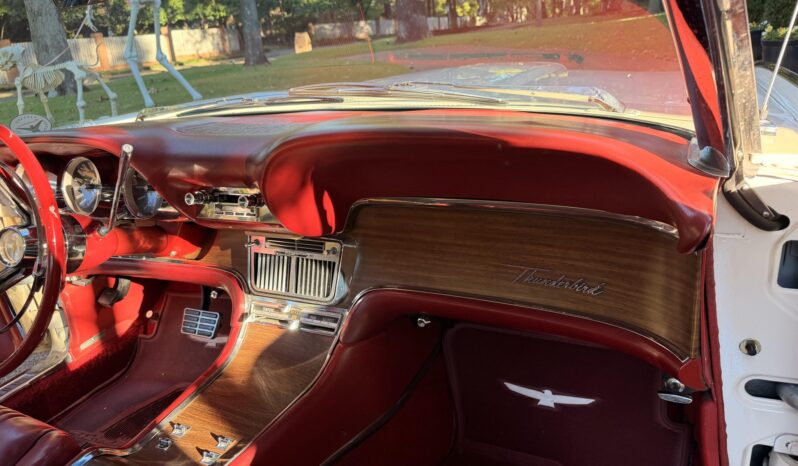 
								1963 Ford Thunderbird Coupe full									