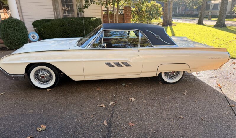 1963 Ford Thunderbird Coupe 1
