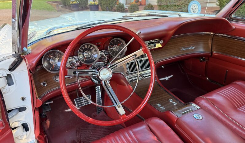 
								1963 Ford Thunderbird Coupe full									