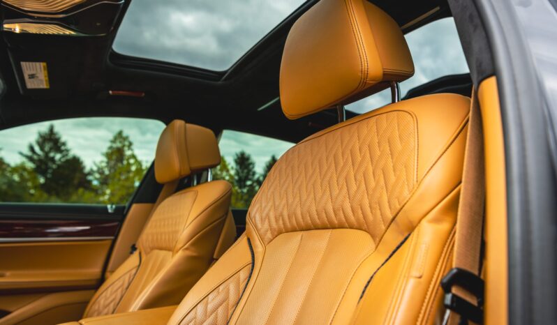 
								2018 BMW Alpina B7 xDrive full									