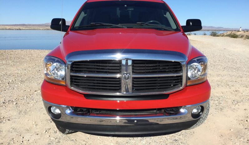 
								2006 Dodge Ram 3500 SLT Mega Cab 4×4 Cummins full									
