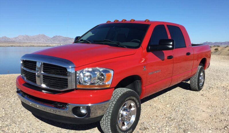 
								2006 Dodge Ram 3500 SLT Mega Cab 4×4 Cummins full									