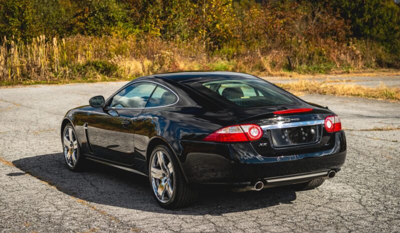 
								2007 Jaguar XK Coupe full									