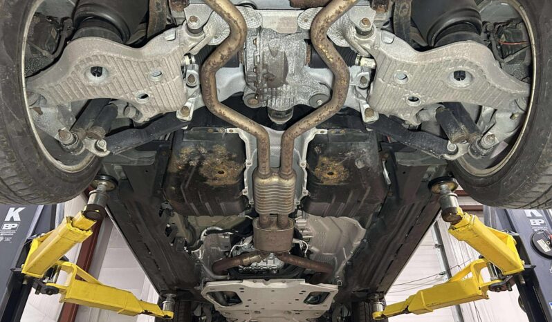 
								2017 Land Rover Range Rover Supercharged full									