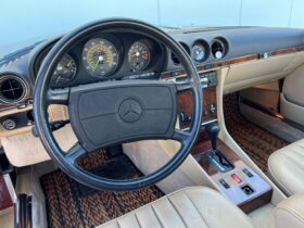 1986 Mercedes-Benz 560SL