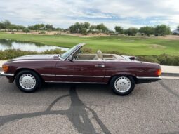 
										1986 Mercedes-Benz 560SL full									