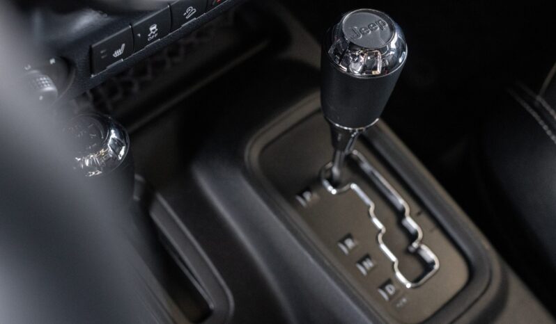 
								2017 Jeep Wrangler Unlimited Rubicon Hard Rock Edition full									