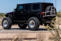 
										2017 Jeep Wrangler Unlimited Rubicon Hard Rock Edition full									