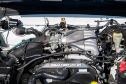 
										1999 Toyota Tacoma PreRunner XtraCab TRD full									